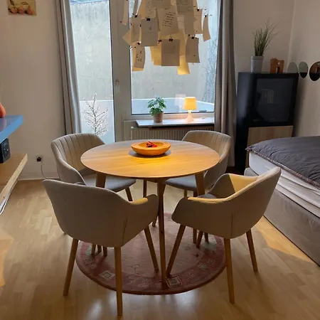 Zentral Gelegen Messe Zentrum Altstadt Dusseldorf