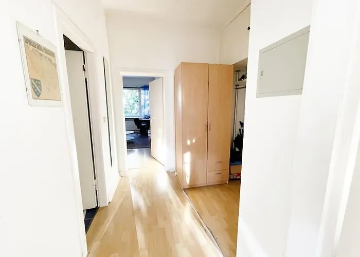 Apartment Zentral Gelegen Messe Zentrum Altstadt Dusseldorf