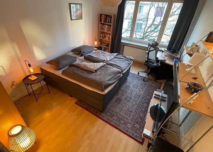 Zentral Gelegen Messe Zentrum Altstadt Dusseldorf